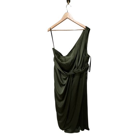 Dessy Collection Shoulder Draped Twist Empire Waist Trumpet Gown Size 24W‎ - Picture 6 of 6